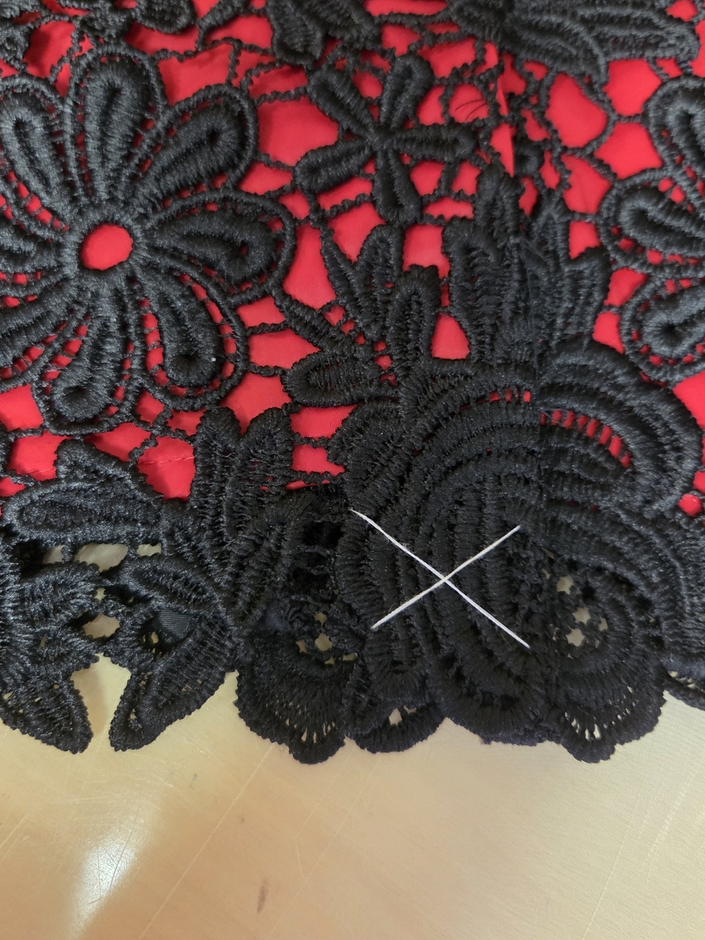 NWT RSVP by Talbots Black Lace Pencil Skirt Red 10. #0324 - Picture 6 of 8